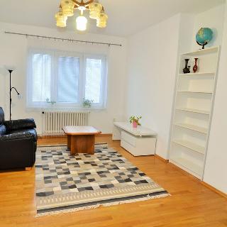 Pronájem bytu 2+kk 44 m² Praha, U nových domů III