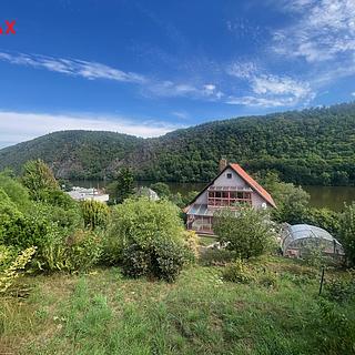 Prodej vily 330 m&sup2; Měchenice