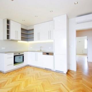 Pronájem bytu 3+kk 96 m² Praha Vinohrady, Slezská