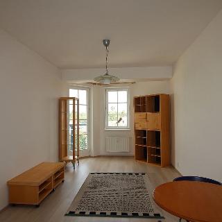 Prodej bytu 2+kk 42 m² Praha, Lipnická