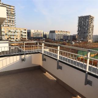 Pronájem bytu 2+kk 48 m² Praha, Thomasova