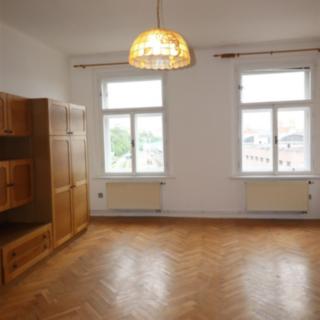 Pronájem bytu 3+1 101 m² Praha