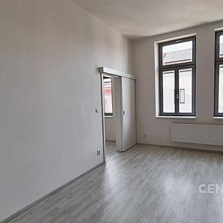 Pronájem bytu 1+1 57 m&sup2; Plzeň