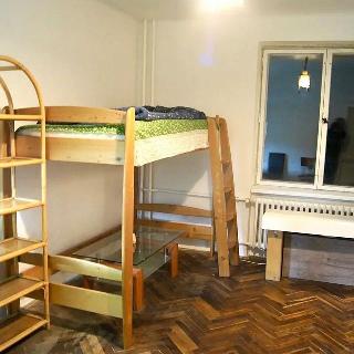 Pronájem bytu 1+kk a garsoniéry 22 m² Praha, Boleslavova