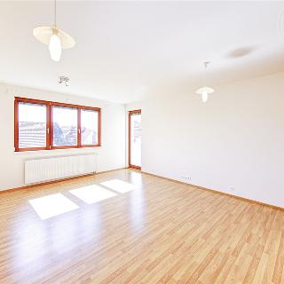 Pronájem bytu 2+kk 51 m² Praha