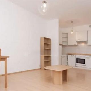 Pronájem bytu 2+kk 42 m² Praha, Křenova