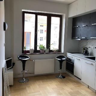 Pronájem bytu 1+kk a garsoniéry 24 m² Praha, Na Pankráci