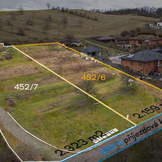 Prodej stavební parcely 4 992 m² Čučice, 