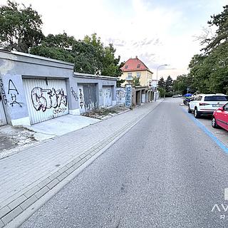 Pronájem garáže 16 m² Brno