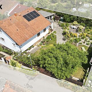 Prodej rodinného domu 201 m&sup2; Bukovany