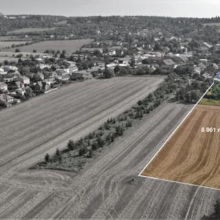 Prodej stavební parcely 8 961 m² Olomouc Droždín