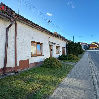 Prodej rodinného domu 153 m² Bílovice, 