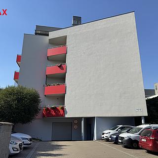 Prodej parkovacího místa 13 m&sup2; Olomouc