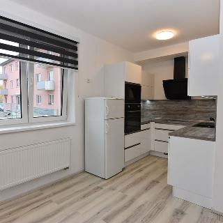 Pronájem bytu 2+kk 44 m² Velká Bystřice, Nádražní I