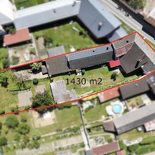 Prodej stavební parcely 1 430 m² Hněvotín