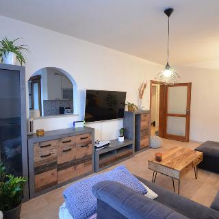 Pronájem bytu 3+1 71 m² Olomouc, Dlouhá