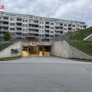 Pronájem parkovacího místa 18 m&sup2; Olomouc