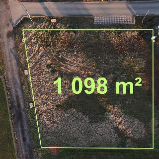 Prodej stavební parcely 1 098 m² Příkazy