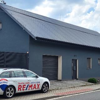 Prodej rodinného domu 150 m² Loučany, 