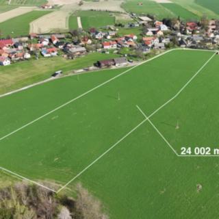Prodej stavební parcely 24 002 m² Spálov