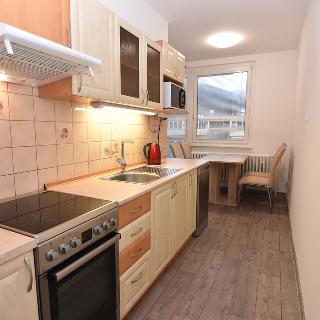 Pronájem bytu 2+1 55 m² Hlubočky, Na Orátě