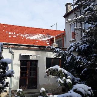 Prodej rodinného domu 263 m² Praha, Polabská