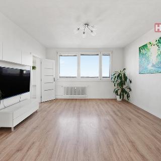 Prodej bytu 3+1 74 m² Praha, Lamačova