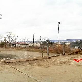 Pronájem komerčního pozemku 3000 m&sup2; Praha