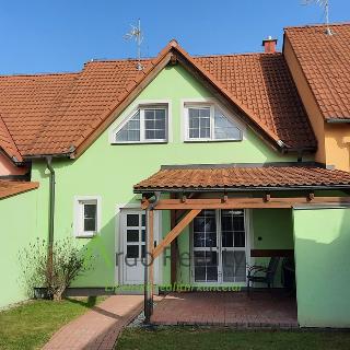 Pronájem rodinného domu 130 m² Frymburk