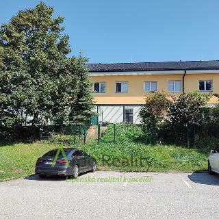 Prodej bytu 3+kk 87 m² Frymburk, 