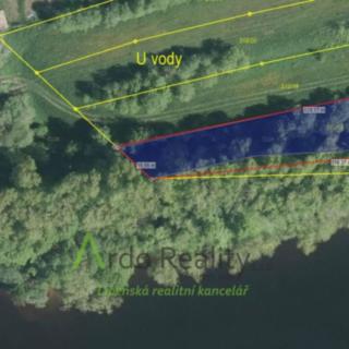 Prodej stavební parcely 2024 m&sup2; Černá v Pošumaví