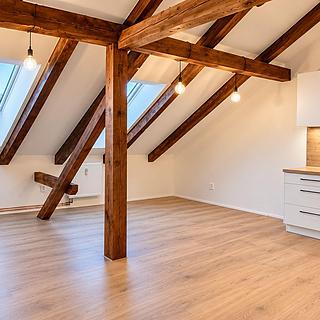 Pronájem bytu 3+kk 60 m&sup2; Pelhřimov