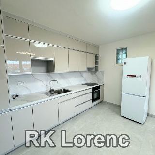 Pronájem bytu 3+kk 70 m² Brno, Blažovická