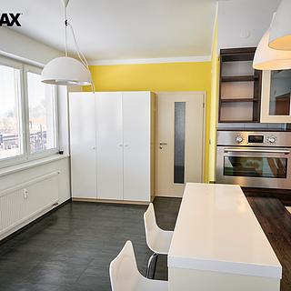 Pronájem bytu 2+kk 60 m&sup2; Pardubice