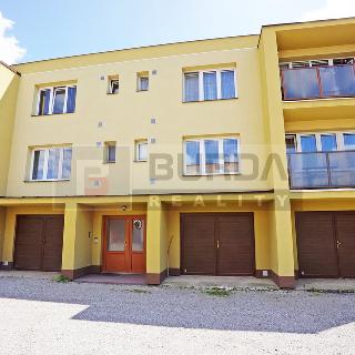 Prodej bytu 3+1 105 m² Chotětov