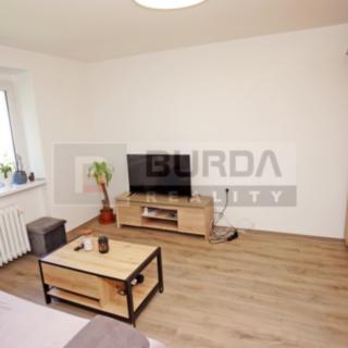 Pronájem bytu 1+1 28 m² Neratovice