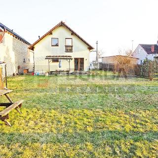 Prodej rodinného domu 103 m² Neratovice, 