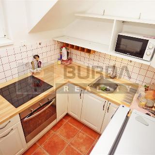 Prodej bytu 2+1 63 m² Neratovice, 