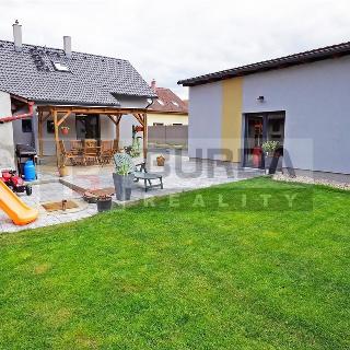 Prodej rodinného domu 126 m² Neratovice, 