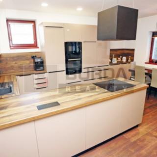 Prodej rodinného domu 117 m² Neratovice, 