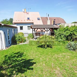 Prodej rodinného domu 203 m&sup2; Mělník