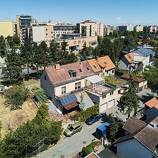 Prodej rodinného domu 458 m&sup2; Praha
