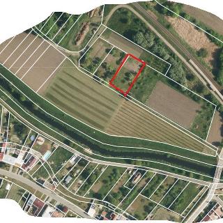 Prodej zahrady 999 m² Bezměrov