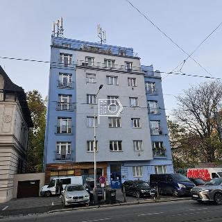 Pronájem bytu 2+kk 50 m² Praha, Sokolovská