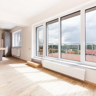 Pronájem bytu 3+kk 113 m² Praha, Drahotínská