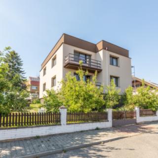 Pronájem bytu 3+1 91 m² Praha