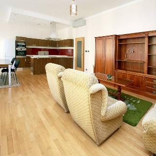 Prodej bytu 3+kk 106 m² Praha, Kodaňská