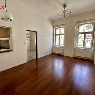 Prodej bytu 3+1 74 m² Praha, Bořivojova