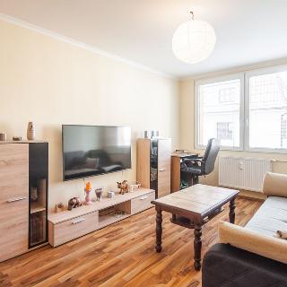 Pronájem bytu 2+kk 44 m² Praha, Tachovská