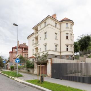 Pronájem pokoje 28 m² Praha